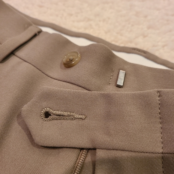 Claiborne Men's Pleated & Cuffed Pants Size 36x32 - Picture 9 of 15